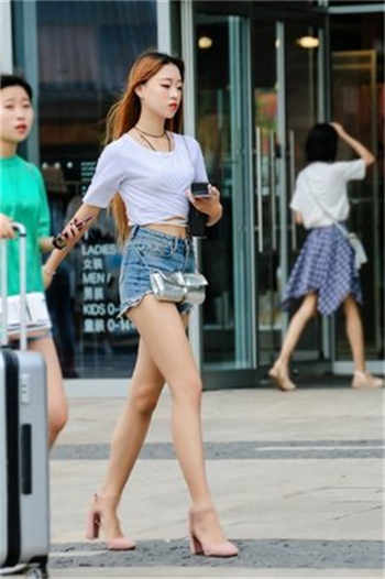 驯服姨小子敏尚演员