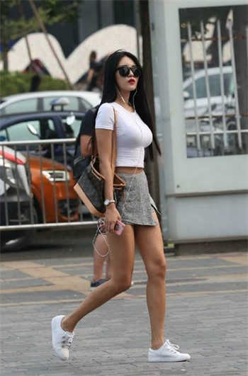 豪门小老婆完整容凌