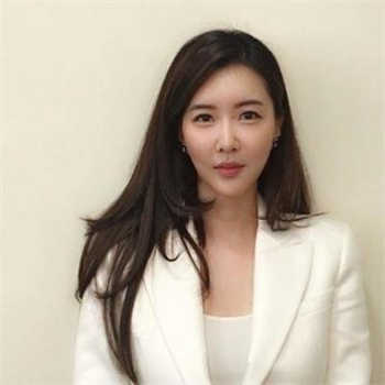 女儿给单身父亲泻欲