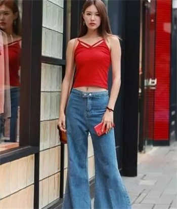 丈夫去世后公公占用我电影