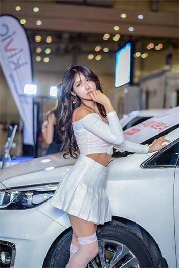 新婚小倩许伯小雪小倩