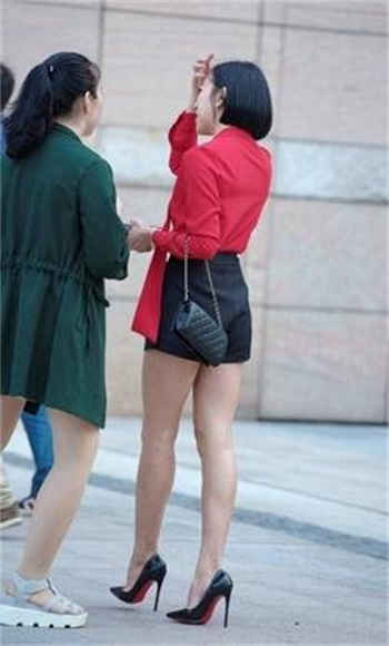 天秤传媒在线观看