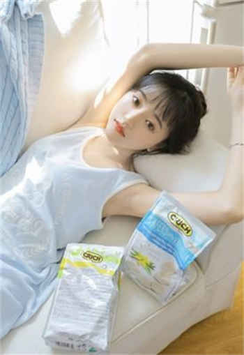 苏谭谭真人照片