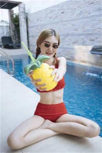 苏宁小姐姐