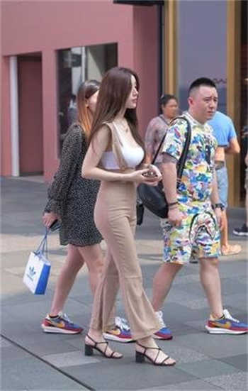 爱情公寓之我是特种兵