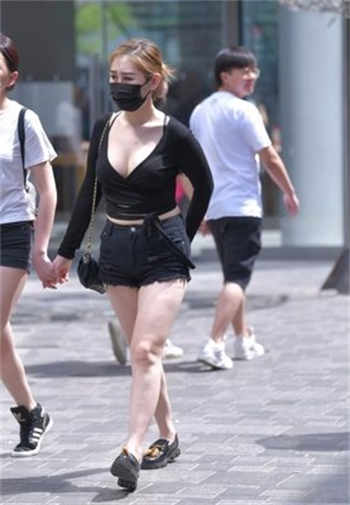 臣服1txt墨青城