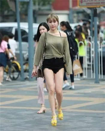 跟雏鸟短视频差不多的