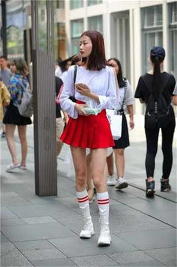 漂亮的阿姨木天鱼