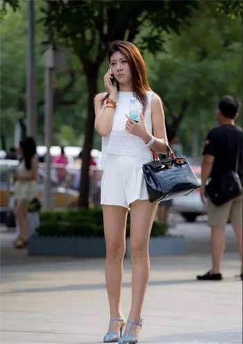 家庭主妇内体结算巴巴鱼