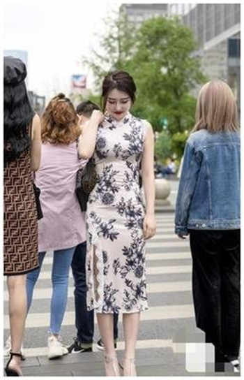 小莹莹的乳液全集小说
