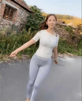 不带脏字霸气骂人的话